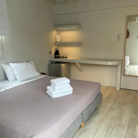 Rania Sea View Aparthotel